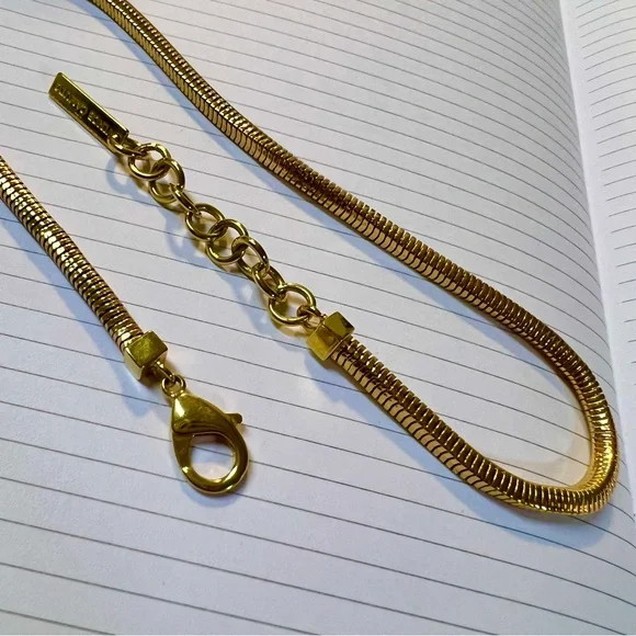 VINCE CAMUTO Gold Plated Statement Tassel Dangling Mesh Pendant Long Necklace - Picture 3 of 10